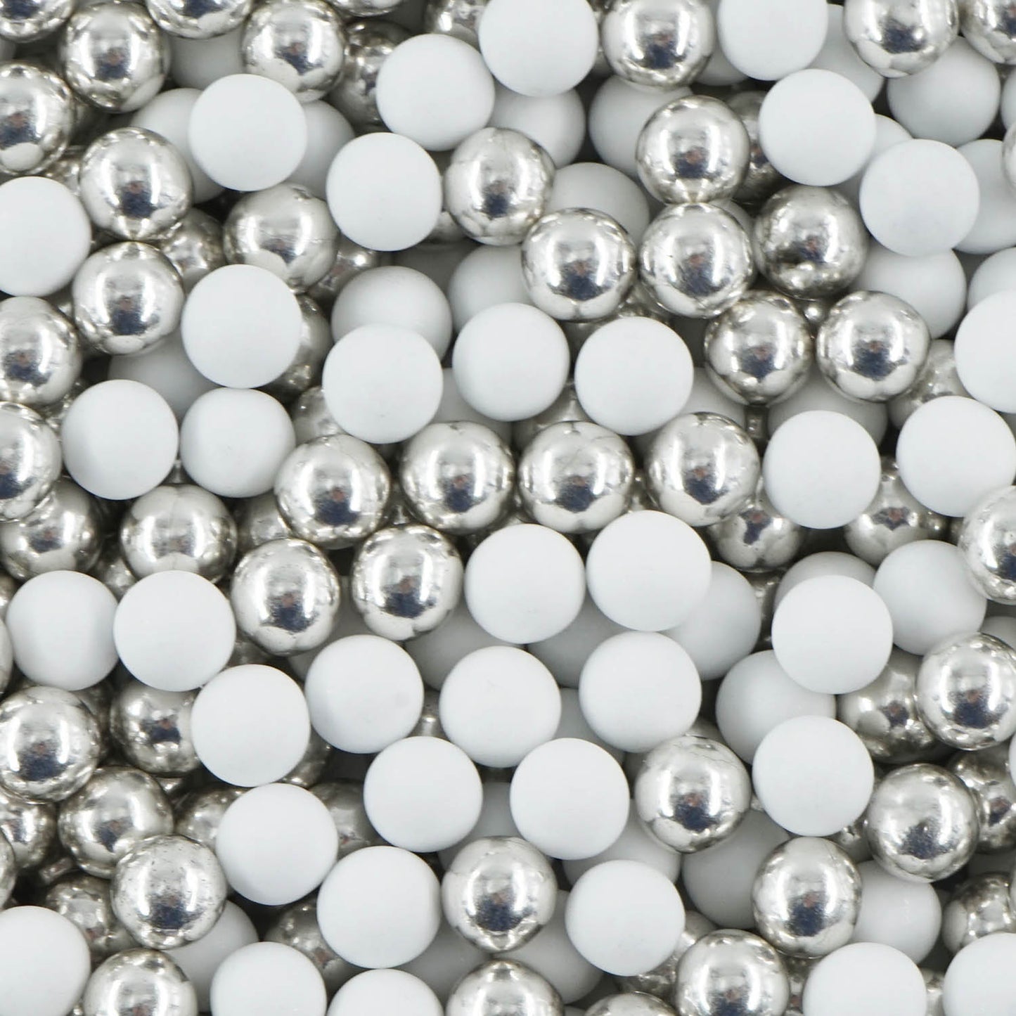 1kg Schokokugeln Mix mini weiss-silber metallic 1 cm