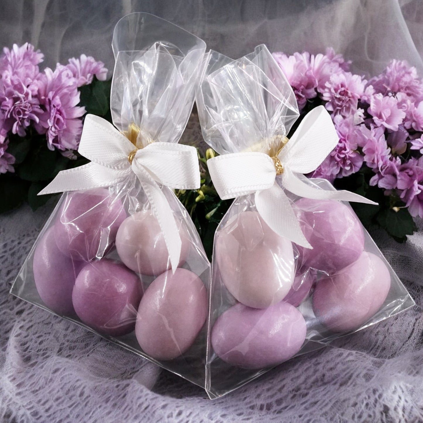 10 Stück Gastgeschenke Hochzeit, Taufe, Babyshower mit Schokomandeln flieder-lila