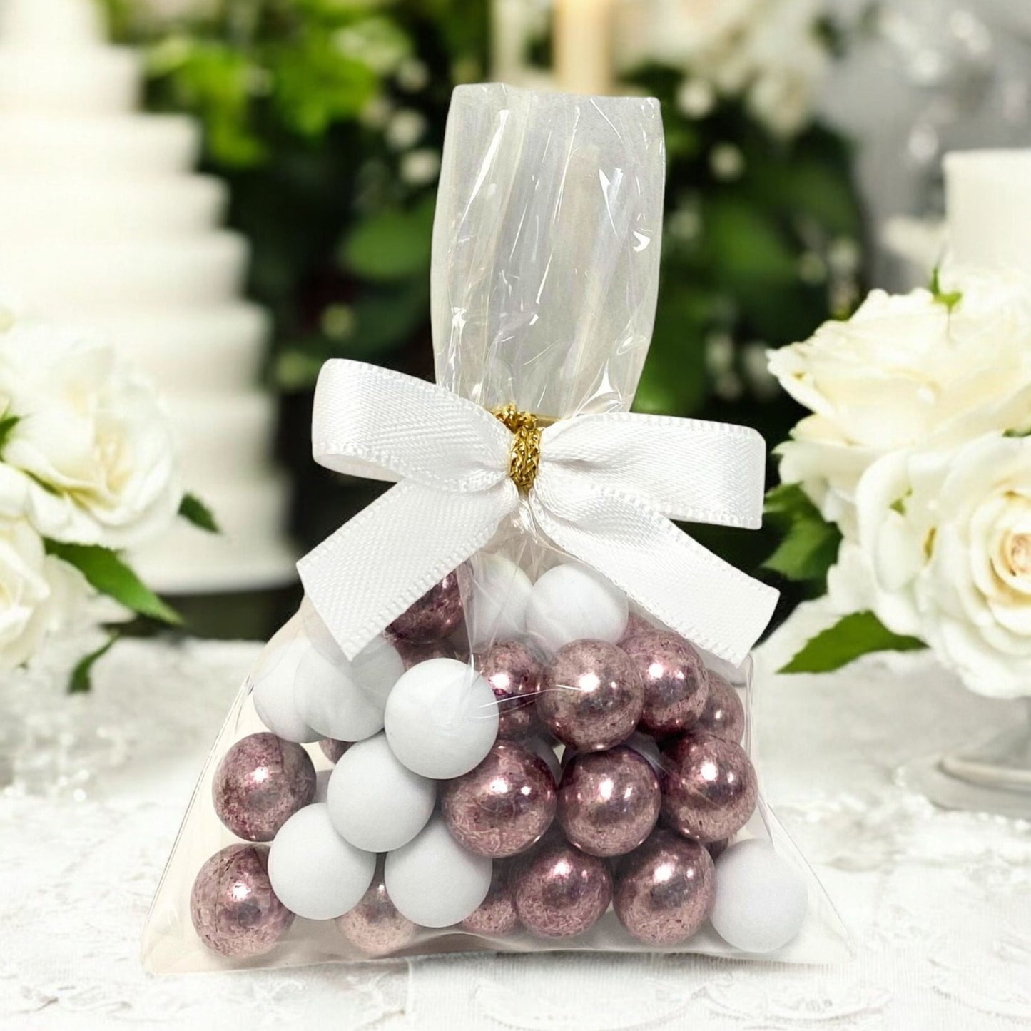 5 Stück kleine Gastgeschenke mit Schokokugeln weiss-rosa