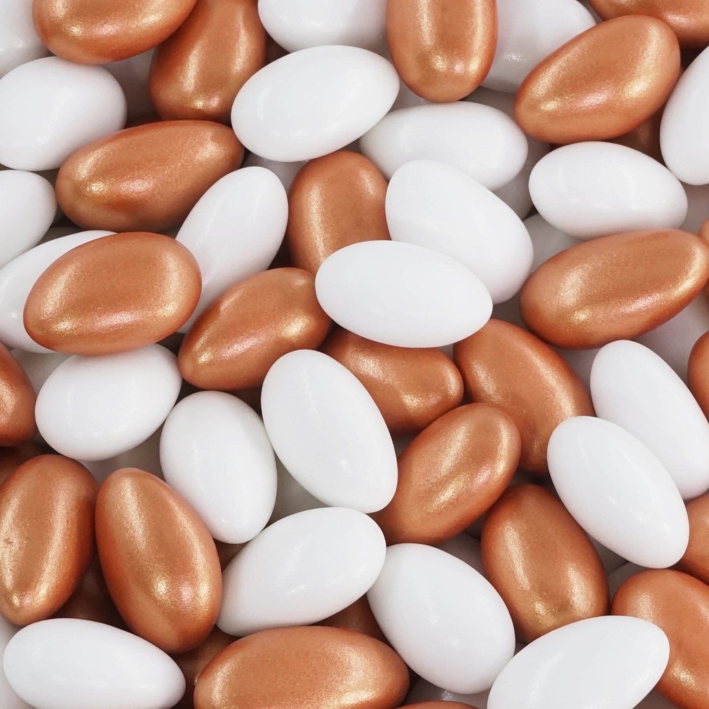 1kg Hochzeitsmandeln Conchiglia Mix weiss-bronzegold metalic matt