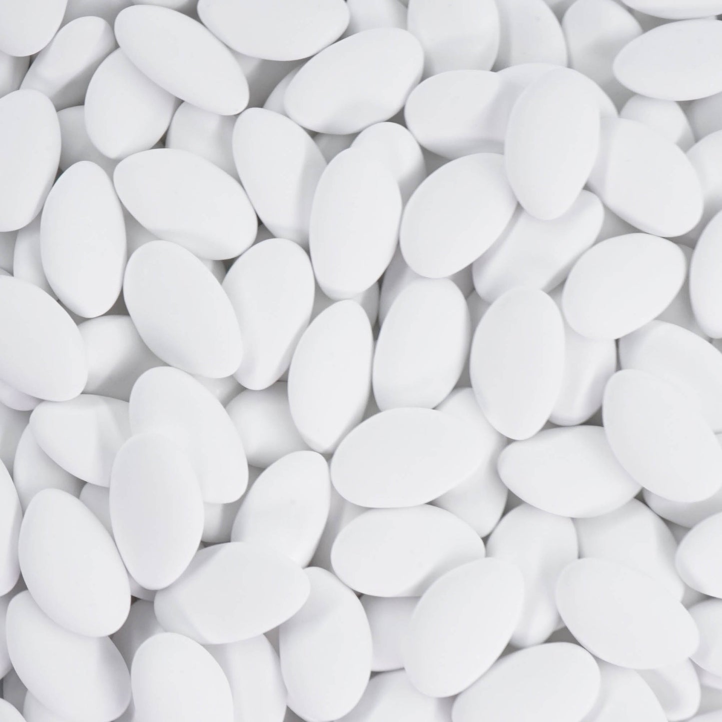 0,5kg Schokodragees weiss matt