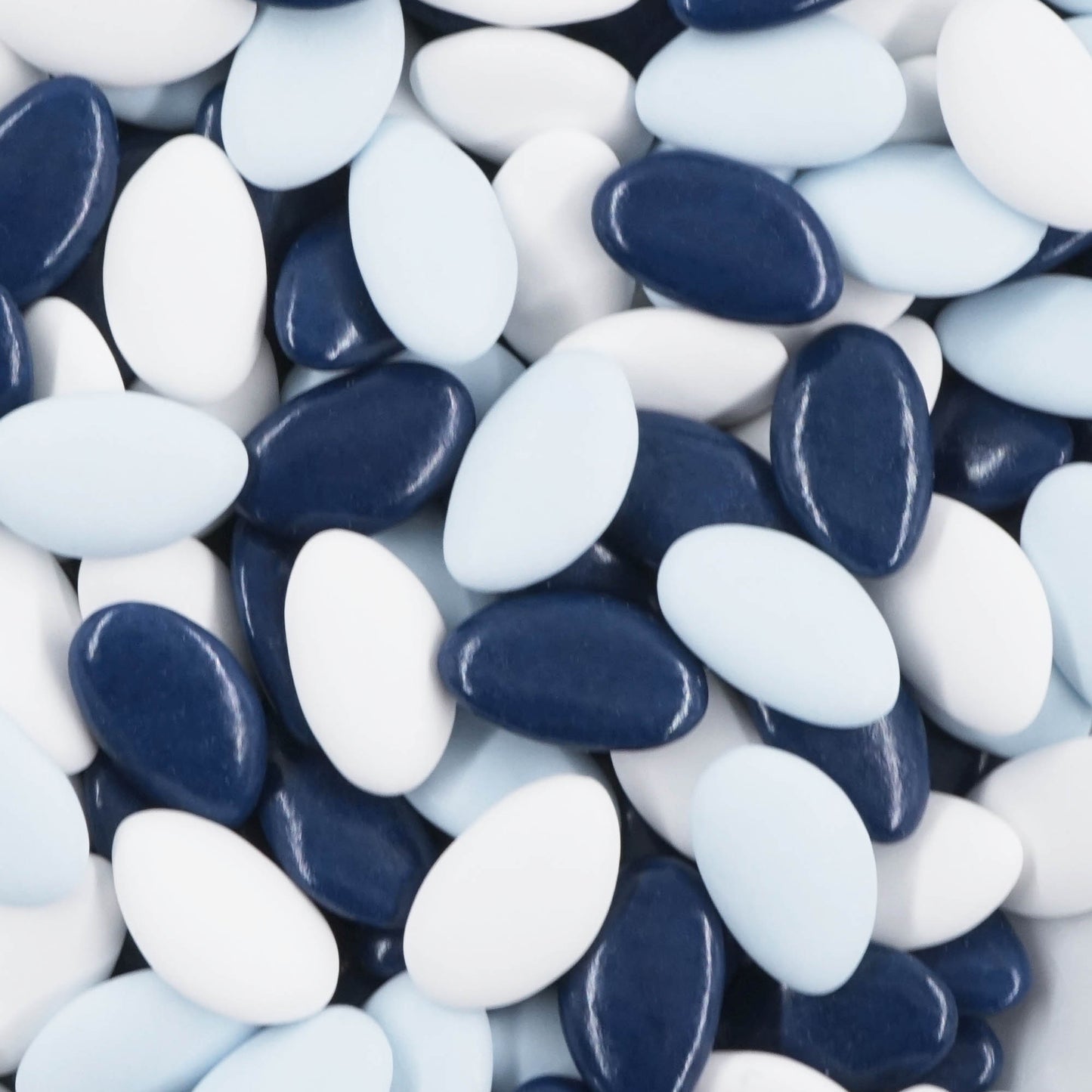 1kg Schokodragees Mix weiss-hellblau-dunkelblau