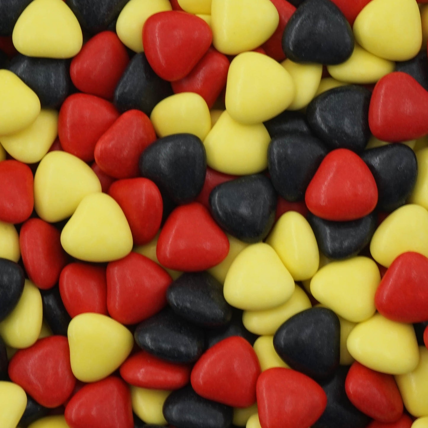 1kg Schokoherzen Dragees Mix Deutschland schwarz-rot-gelb glanz