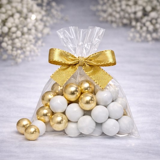 5 Stück kleine Gastgeschenke mit Schokokugeln weiss-gold