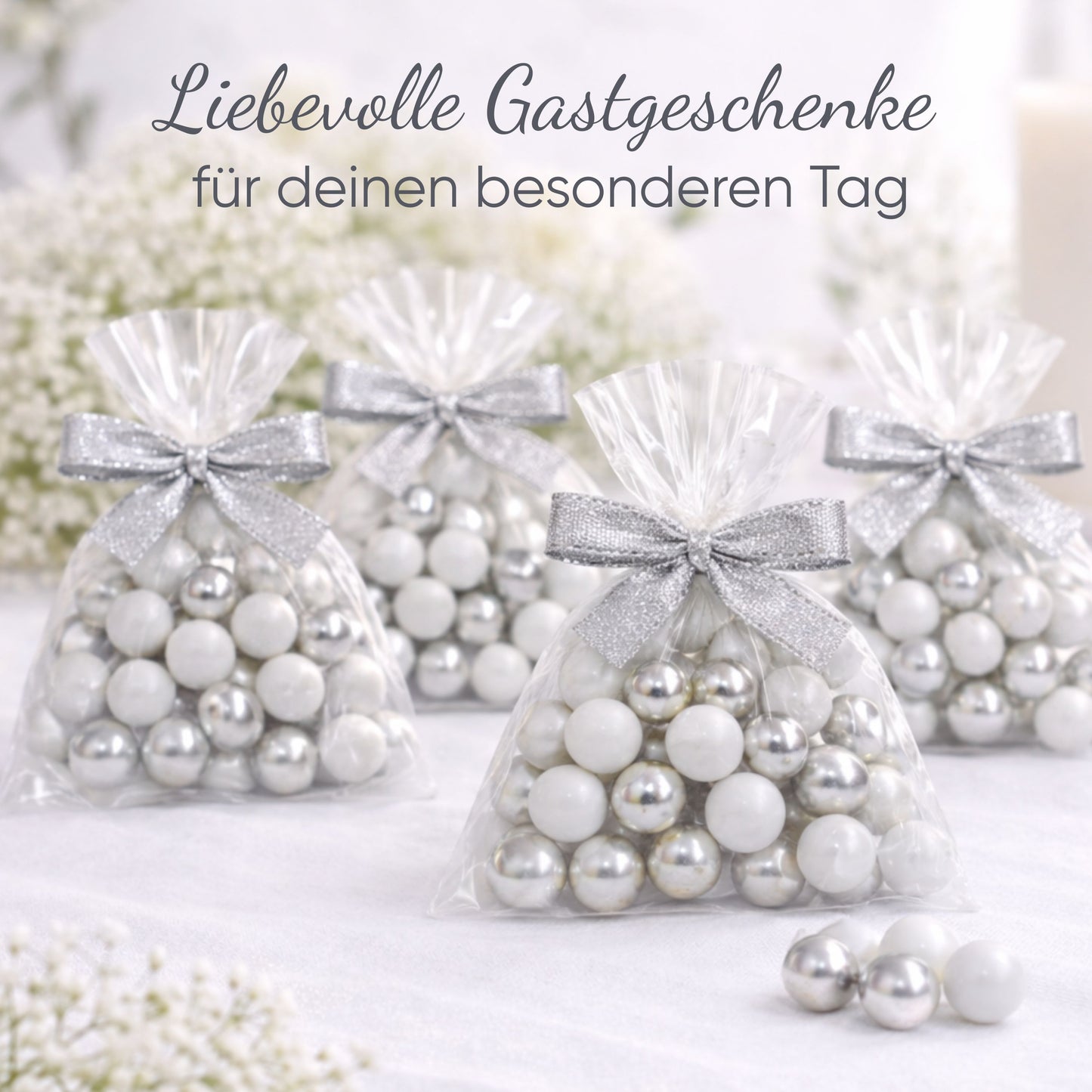 5 Stück kleine Gastgeschenke mit Schokokugeln weiss-silber