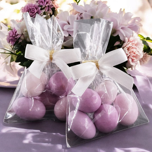 10 Stück Gastgeschenke Hochzeit, Taufe, Babyshower mit Schokomandeln flieder-lila