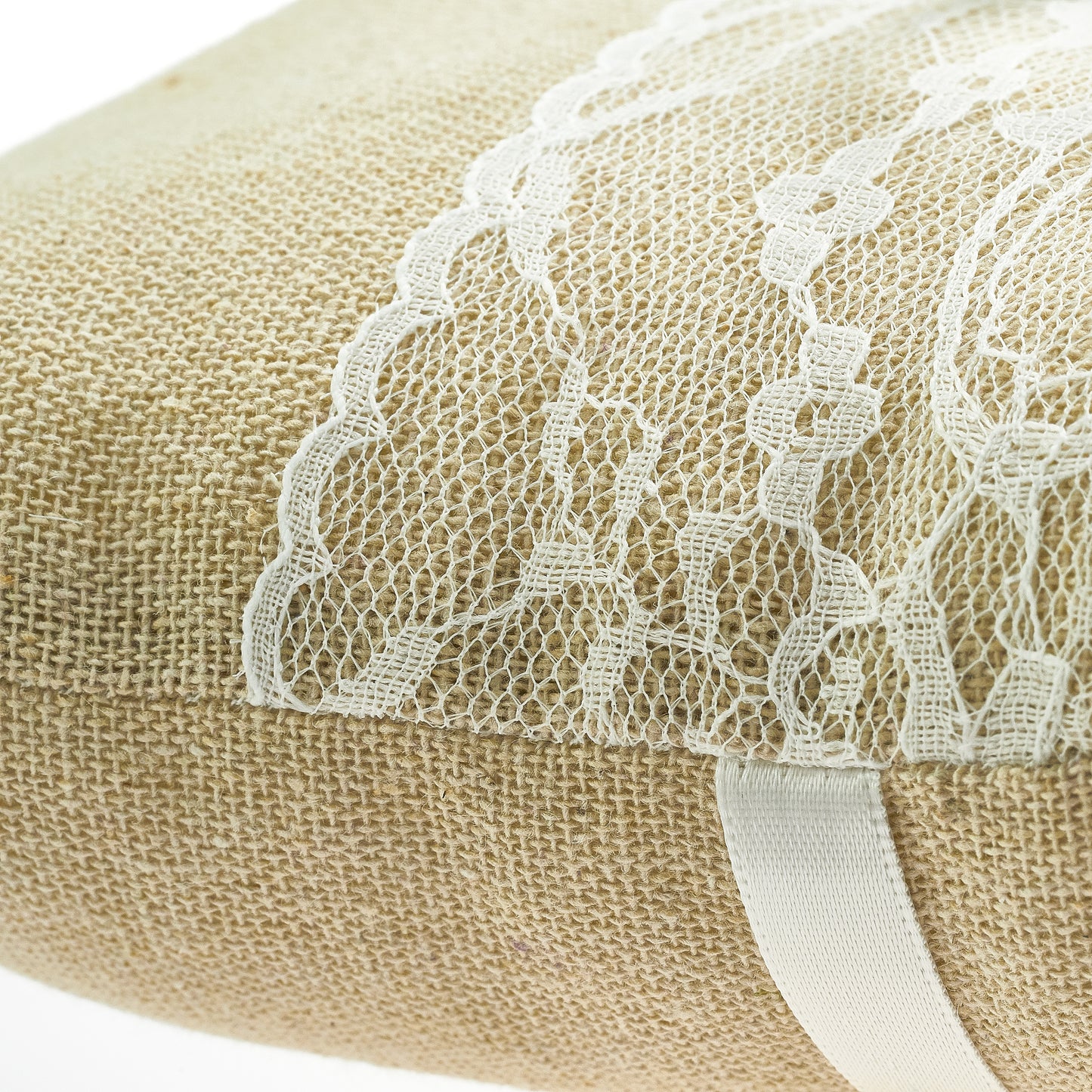 Ringkissen Jute Vintage 20x20 cm mit Spitze & Blume – Trauringkissen Hochzeit Beige